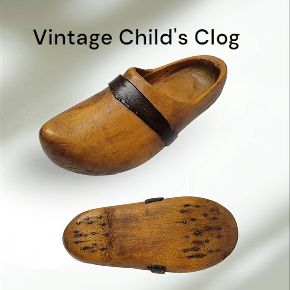 Vintage Child's Wooden Shoe/Clog - Unique and Rare - Super Cute - Picture 1 of 10